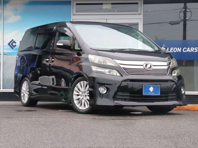 Toyota Vellfire 8