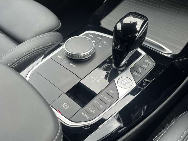 BMW X3 8