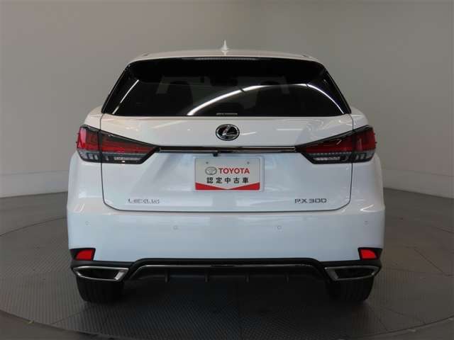 Lexus RX 8