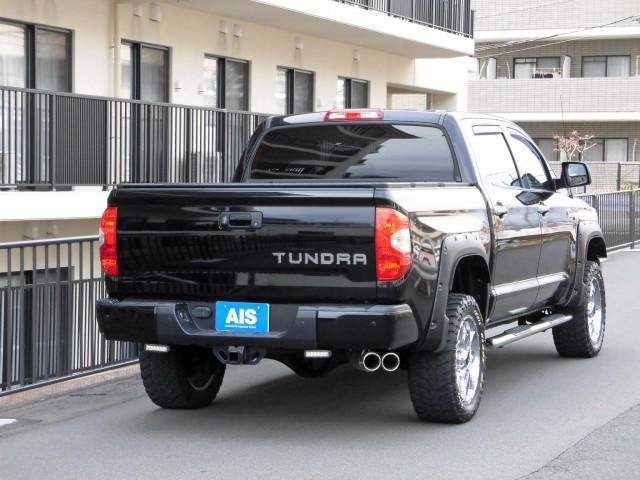 Toyota Tundra 2
