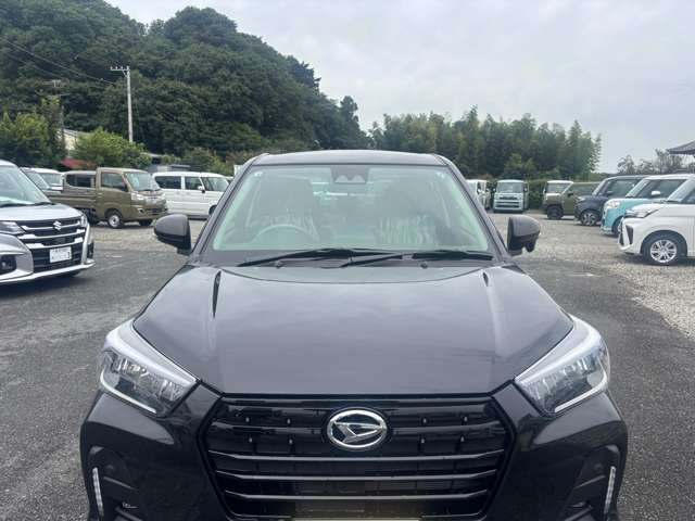 Daihatsu Rocky 12