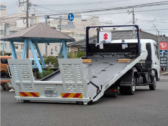 Mitsubishi Fuso Canter 8