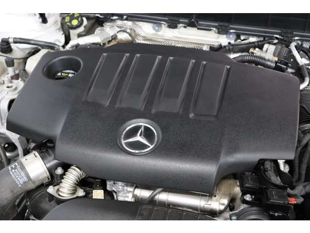 Mercedes-Benz GLB 7