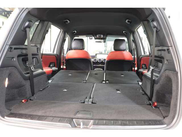 Mercedes-Benz GLB 8