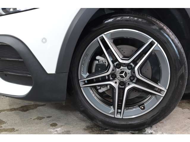 Mercedes-Benz GLB 9
