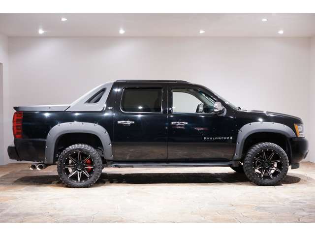Chevrolet Avalanche 9