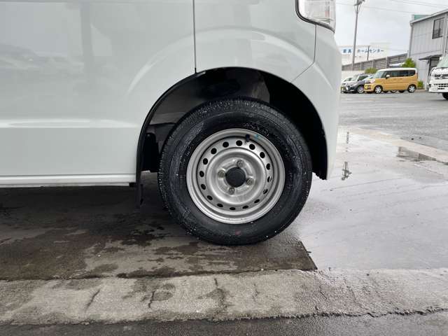 Nissan NV100 Clipper 10