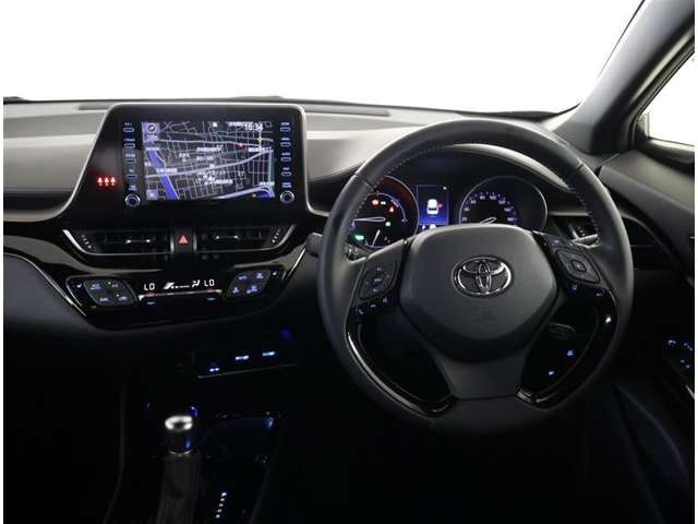 Toyota C-HR 4