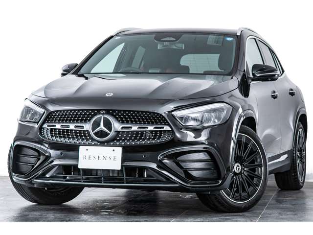 Mercedes-Benz GLA-Class 12