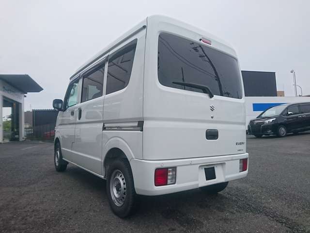 Suzuki Every 11