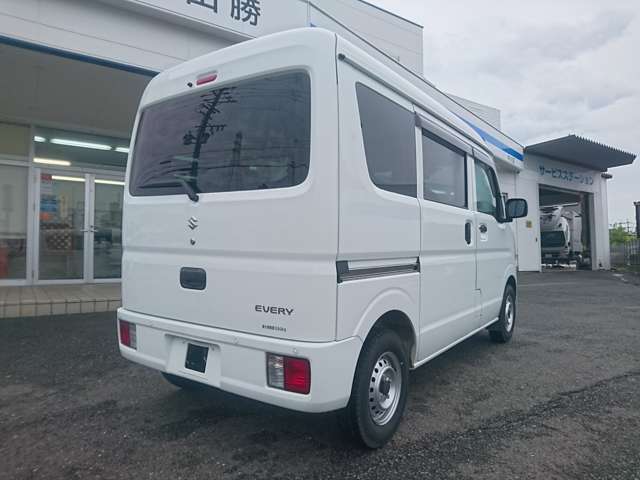 Suzuki Every 4