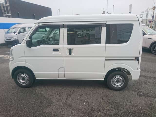 Suzuki Every 8