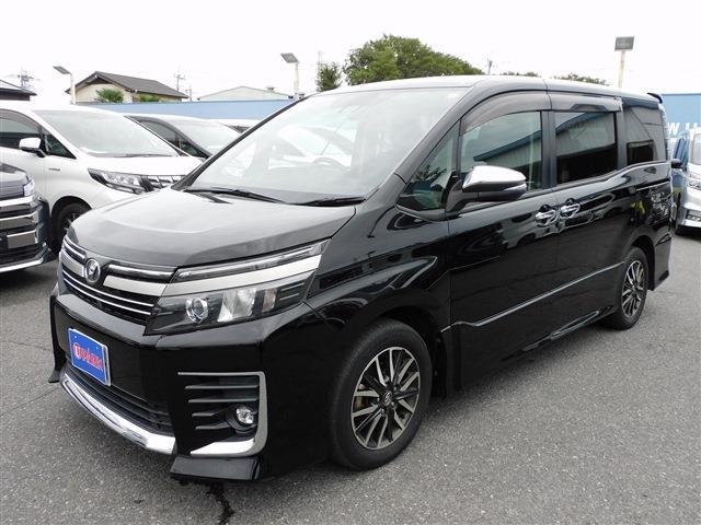 Toyota Voxy 5