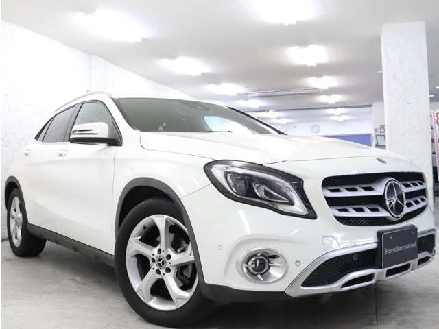 Mercedes-Benz GLA-Class 8