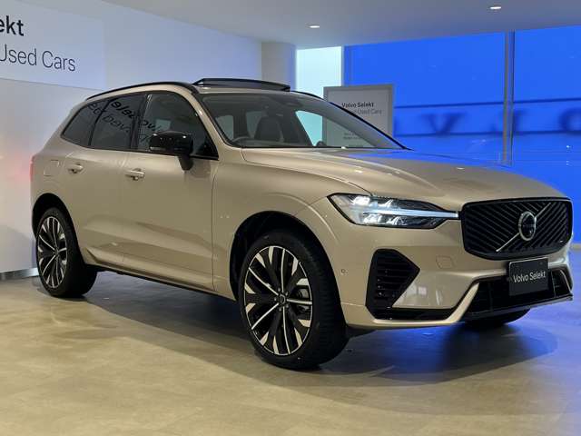 Volvo XC60 4