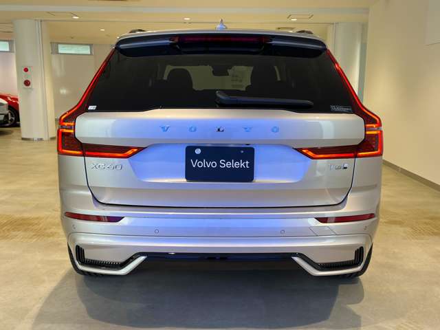 Volvo XC60 8