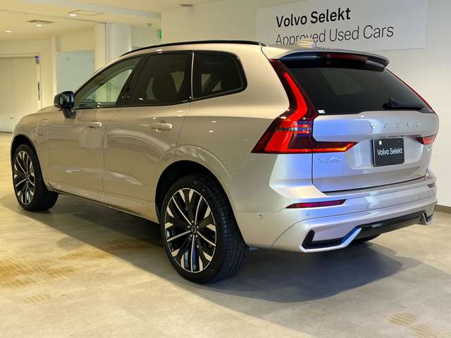 Volvo XC60 9