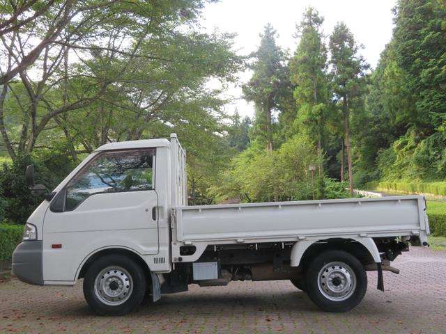 Mazda Bongo Truck 5