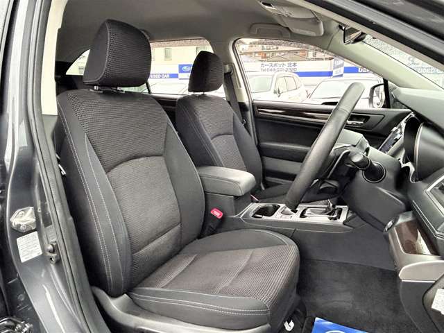 Subaru Legacy Outback 12