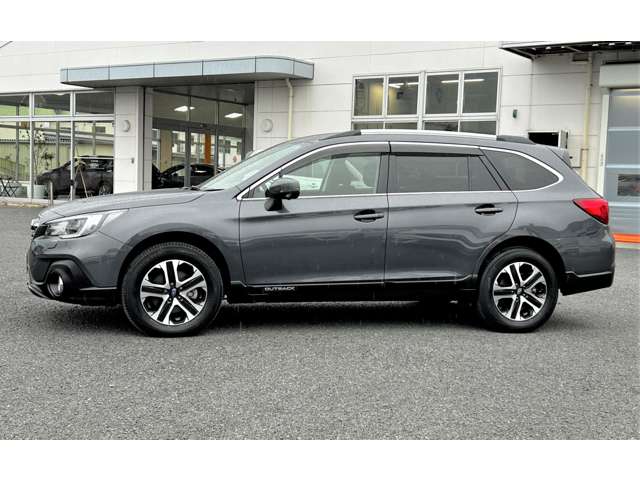 Subaru Legacy Outback 3