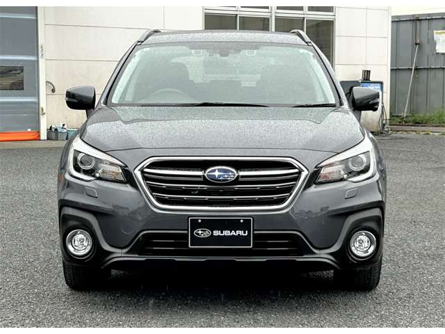 Subaru Legacy Outback 4
