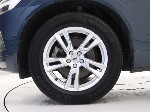 Volvo XC60 7