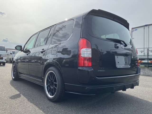 Toyota Probox Van 12