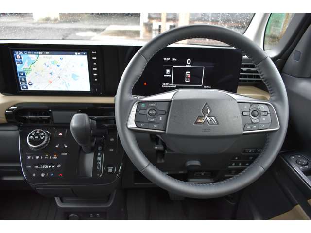 Mitsubishi Delica Mini 12