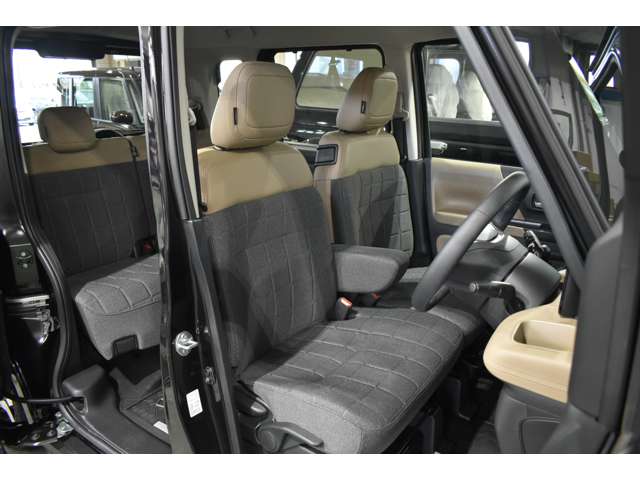 Mitsubishi Delica Mini 7