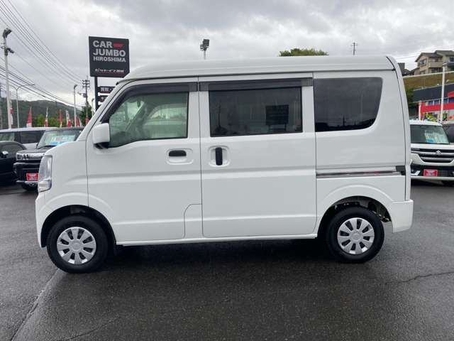 Nissan NV100 Clipper 8