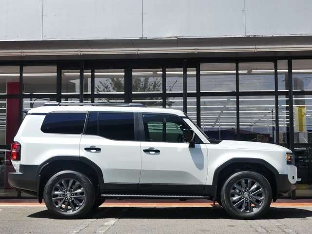 Toyota Land Cruiser 250 7