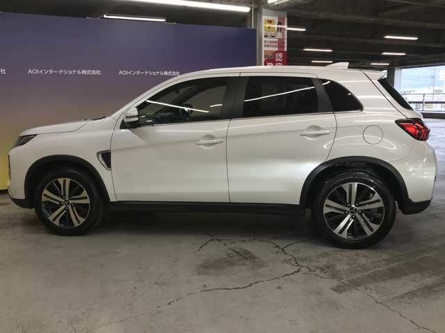 Mitsubishi RVR 12