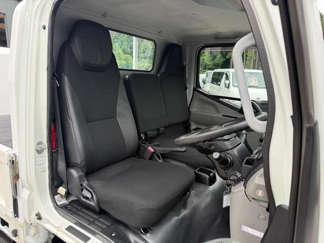Mitsubishi Fuso Canter 11