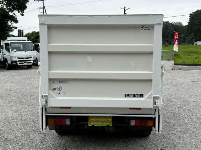 Mitsubishi Fuso Canter 6