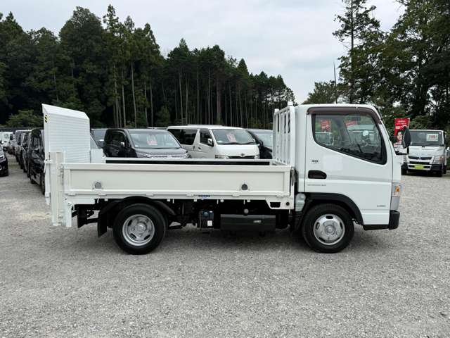 Mitsubishi Fuso Canter 8