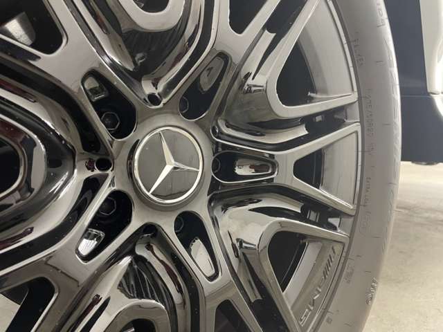 Mercedes-Benz G-Class 10