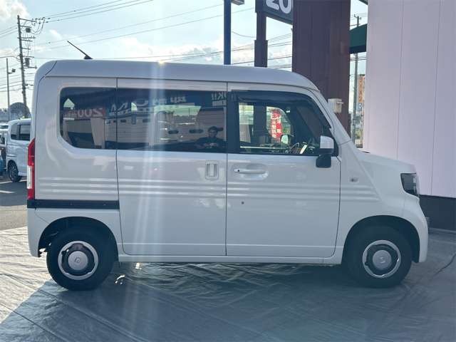 Honda N-VAN 12
