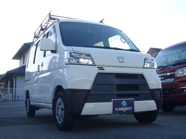 Daihatsu Hijet Cargo 9