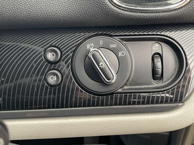 MINI Crossover 6