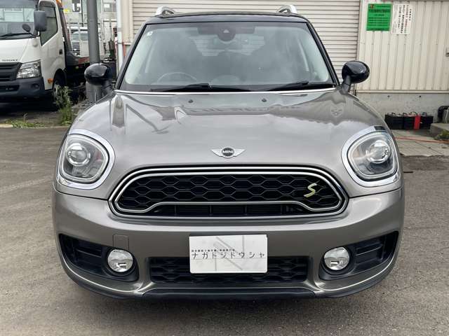 MINI Crossover 10