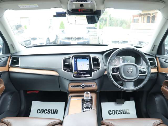 Volvo XC90 4