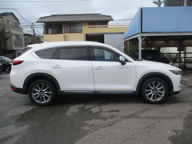 Mazda CX-8 12
