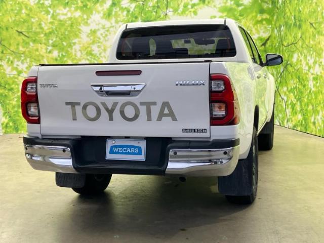 Toyota Hilux 6