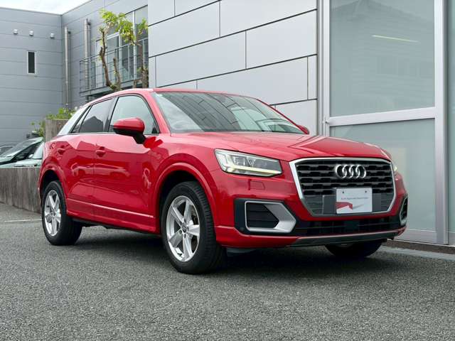 Audi Q2 6