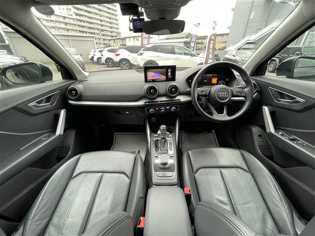 Audi Q2 6