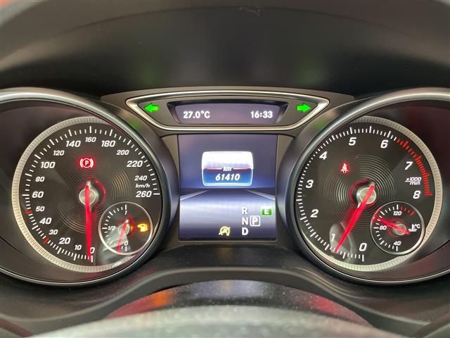 Mercedes-Benz GLA-Class 9