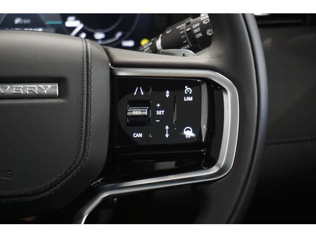 Land Rover Discovery Sport 11