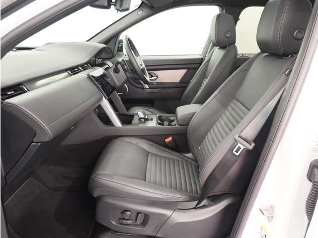 Land Rover Discovery Sport 6