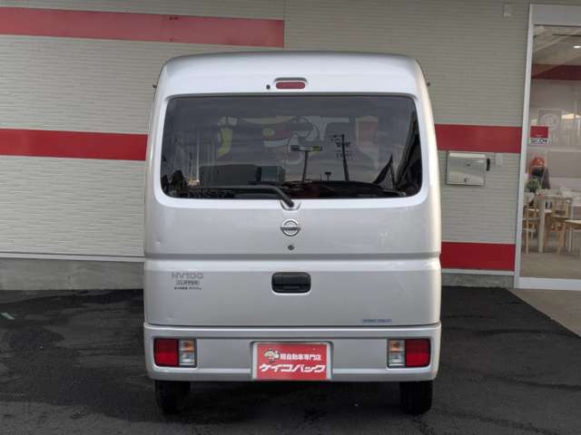 Nissan NV100 Clipper 10