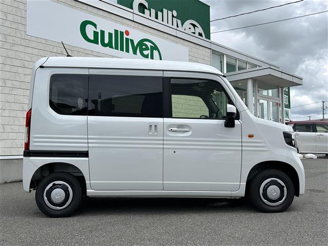 Honda N-VAN 9